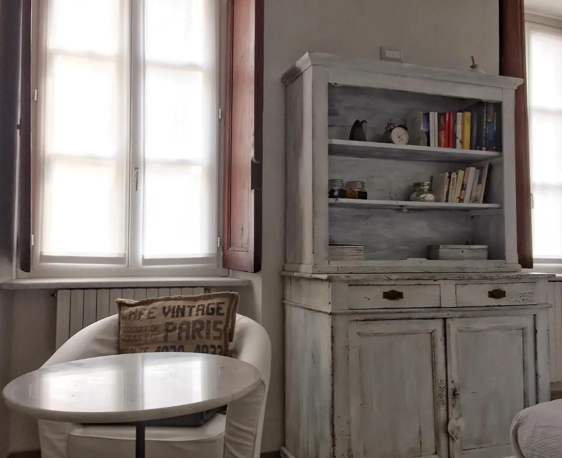 Ferienwohnung Picinque B Como Apartment